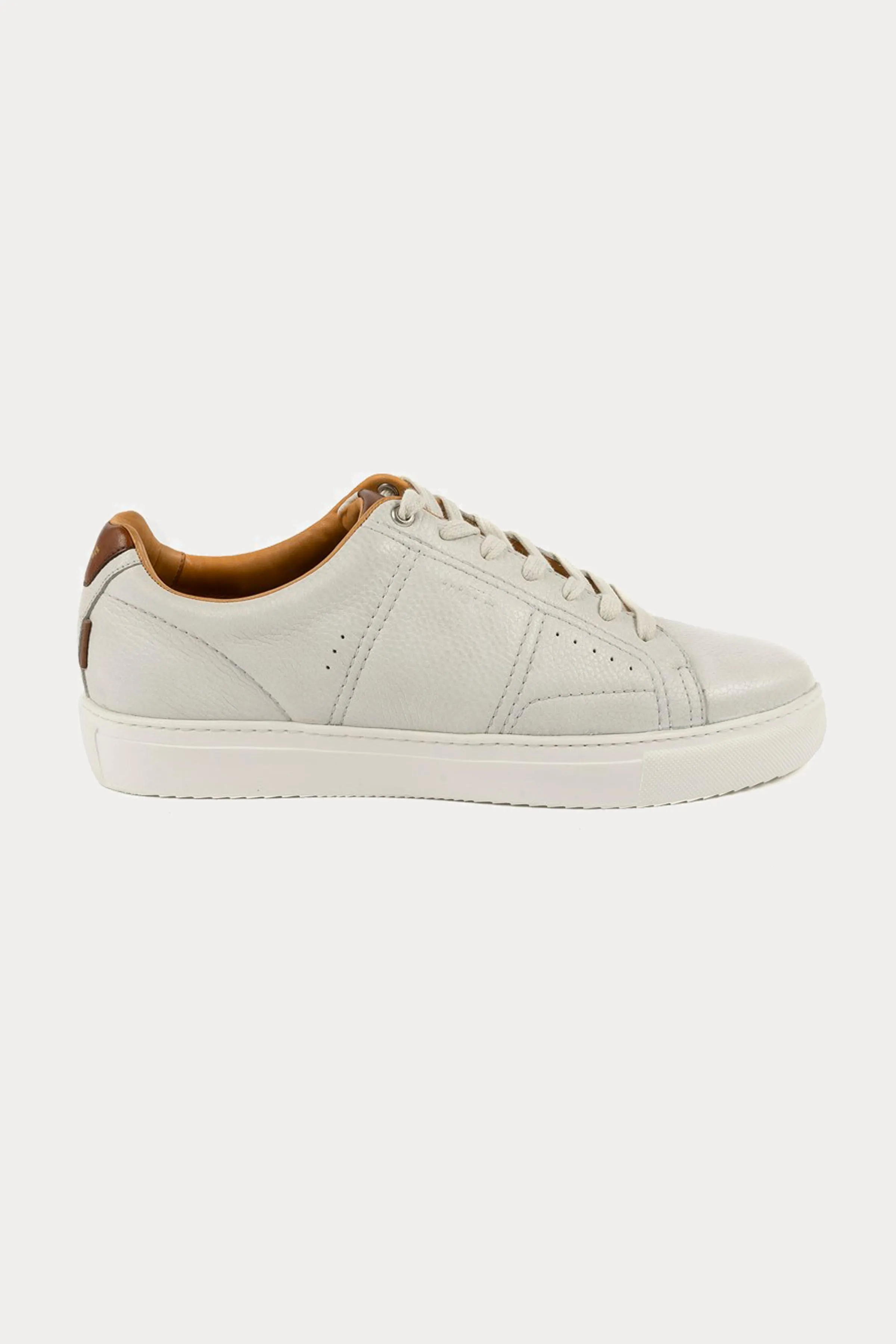 Battersea Park Leather Trainers in Off White