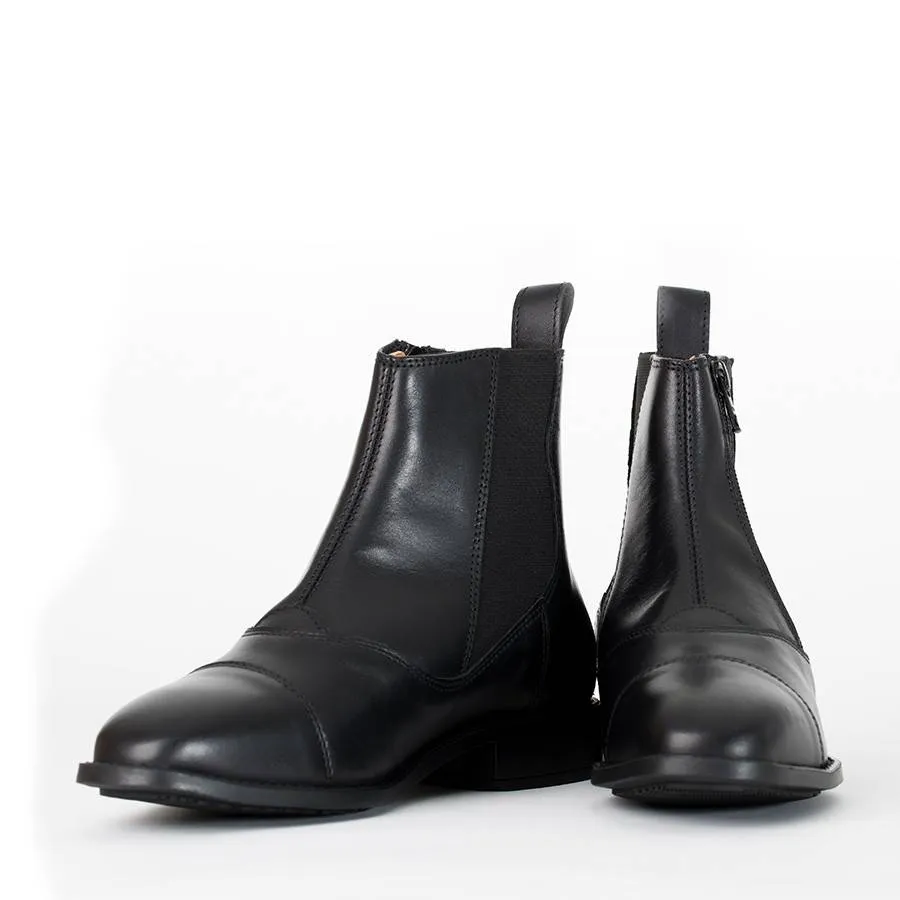 Boots with woolen inside
