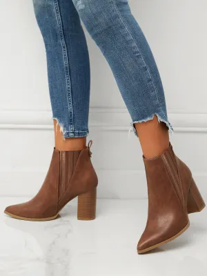 Elegant Brown Solid Color Women's Fashion Boots With Stitching Detail, Pointed Toe And Chunky Heels