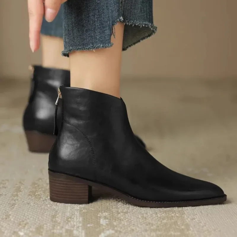 Elegant Sabine™ Boots for Women, Combining Comfort and Style