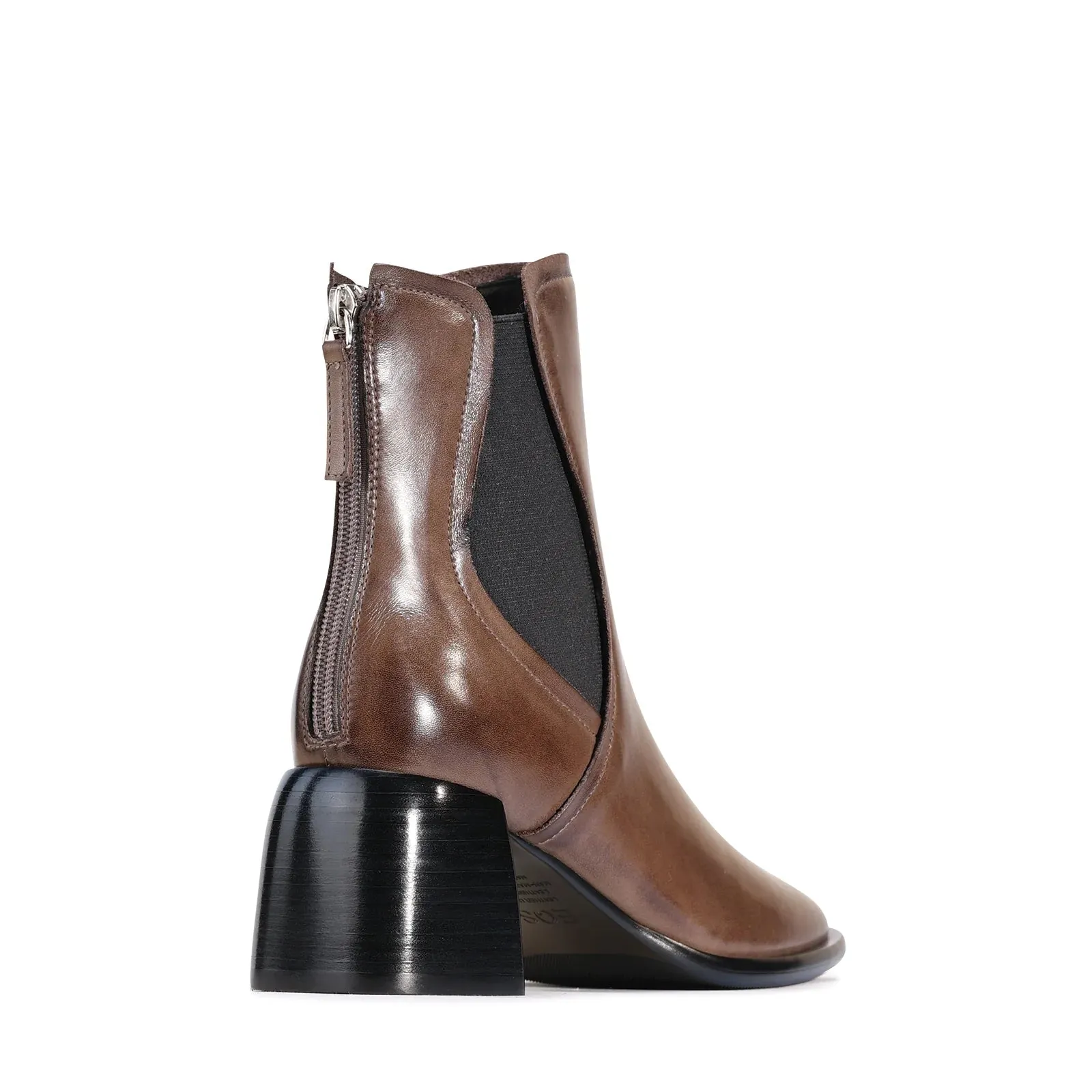 Eos Charlie Nocciola Chelsea Boot