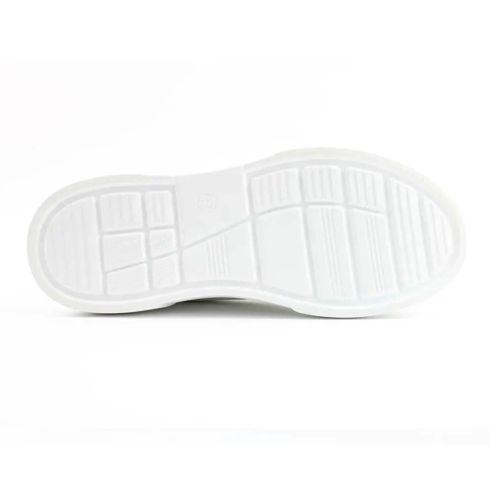 Heavenly Feet Shelby Trainer White Silver