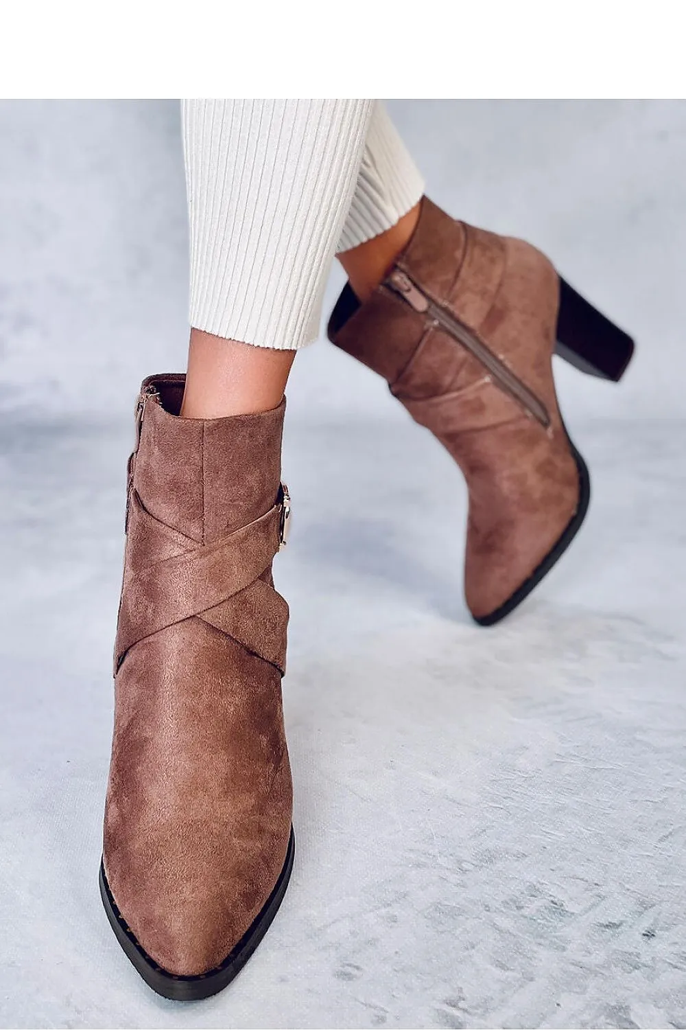 Heel boots