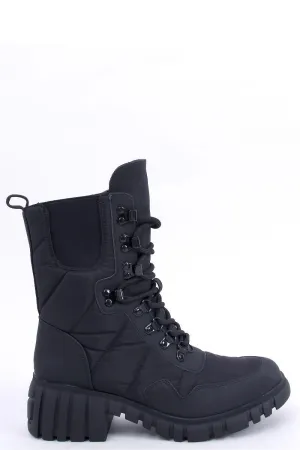 Heel boots