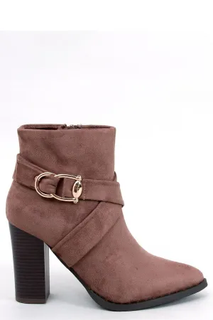 Heel boots