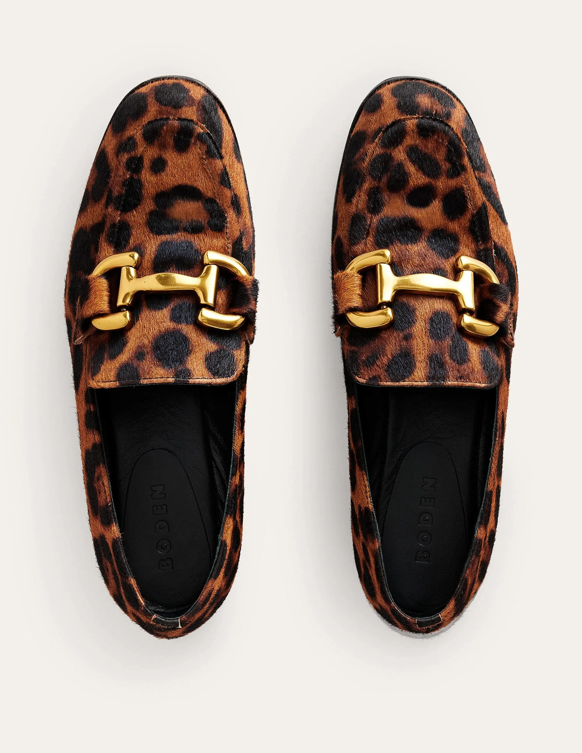 Iris Loafer mit Trensendetail-Leopardenmuster Ponyhaar