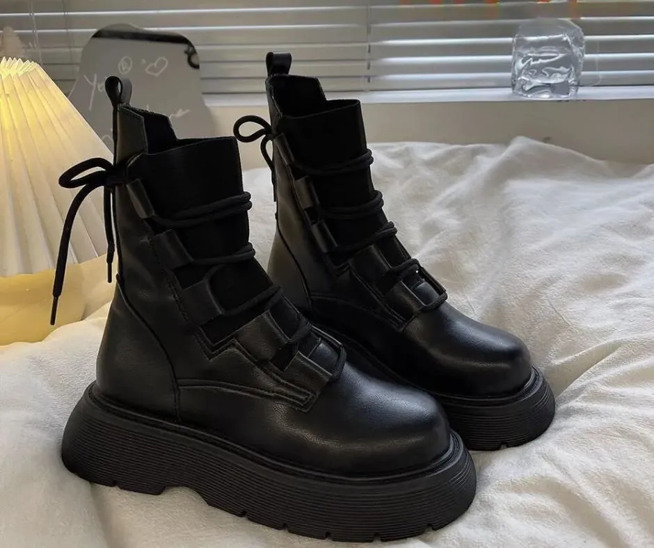 LILIANA | ELEGANT BOOTS
