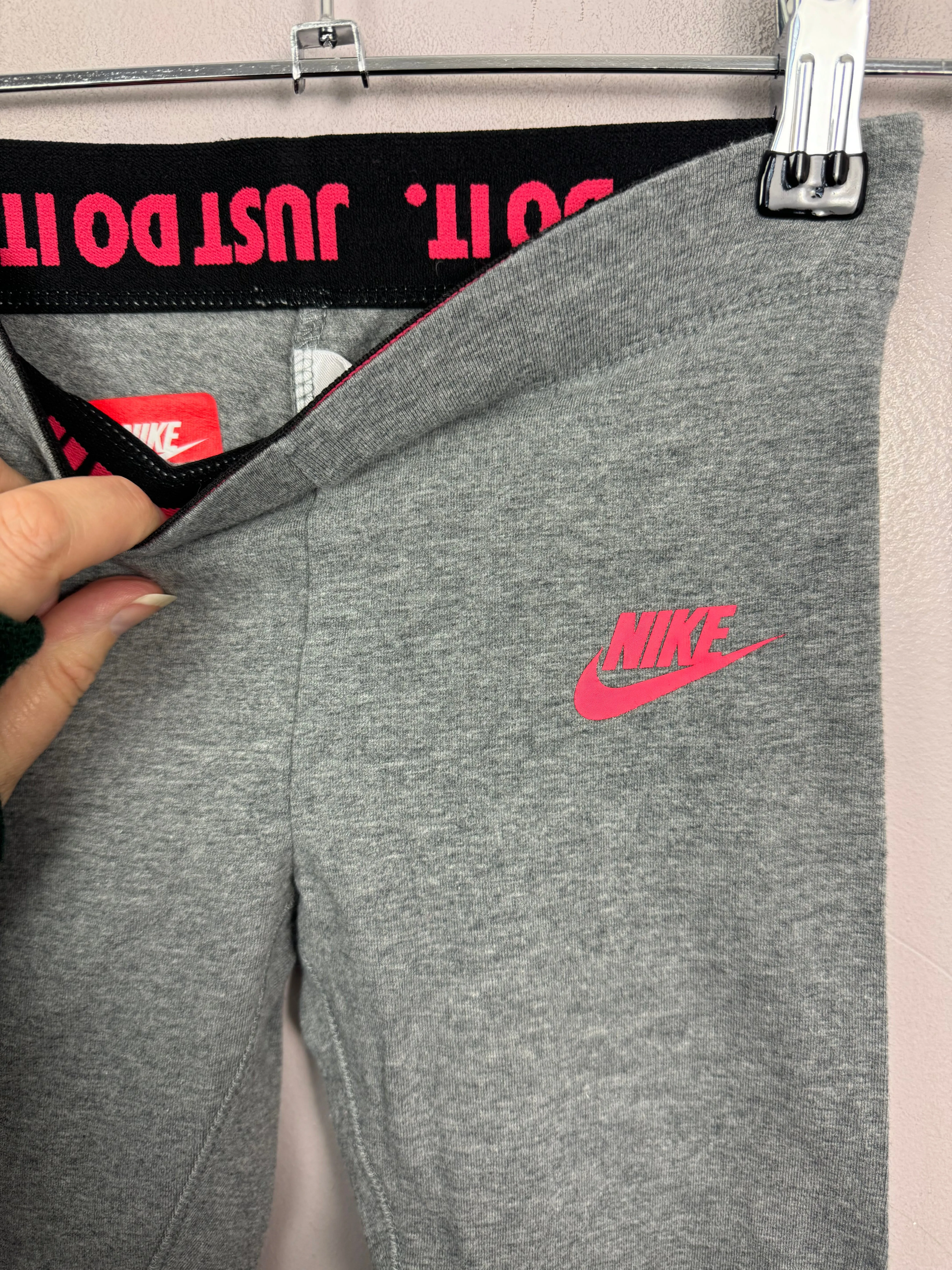 Nike grey leggings 4-5y