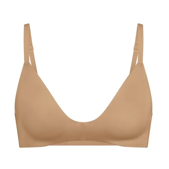 NWT Skims WIRELESS FORM T-SHIRT DEMI BRASz 38DD
