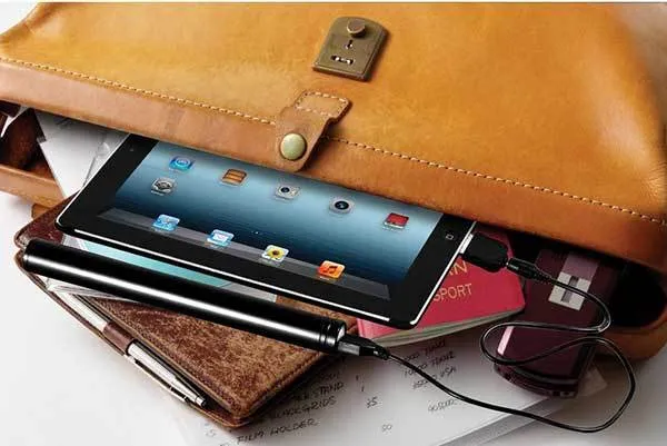 On Stage 7800Mah Capacity Powerbank with U-Mount Mounting Post