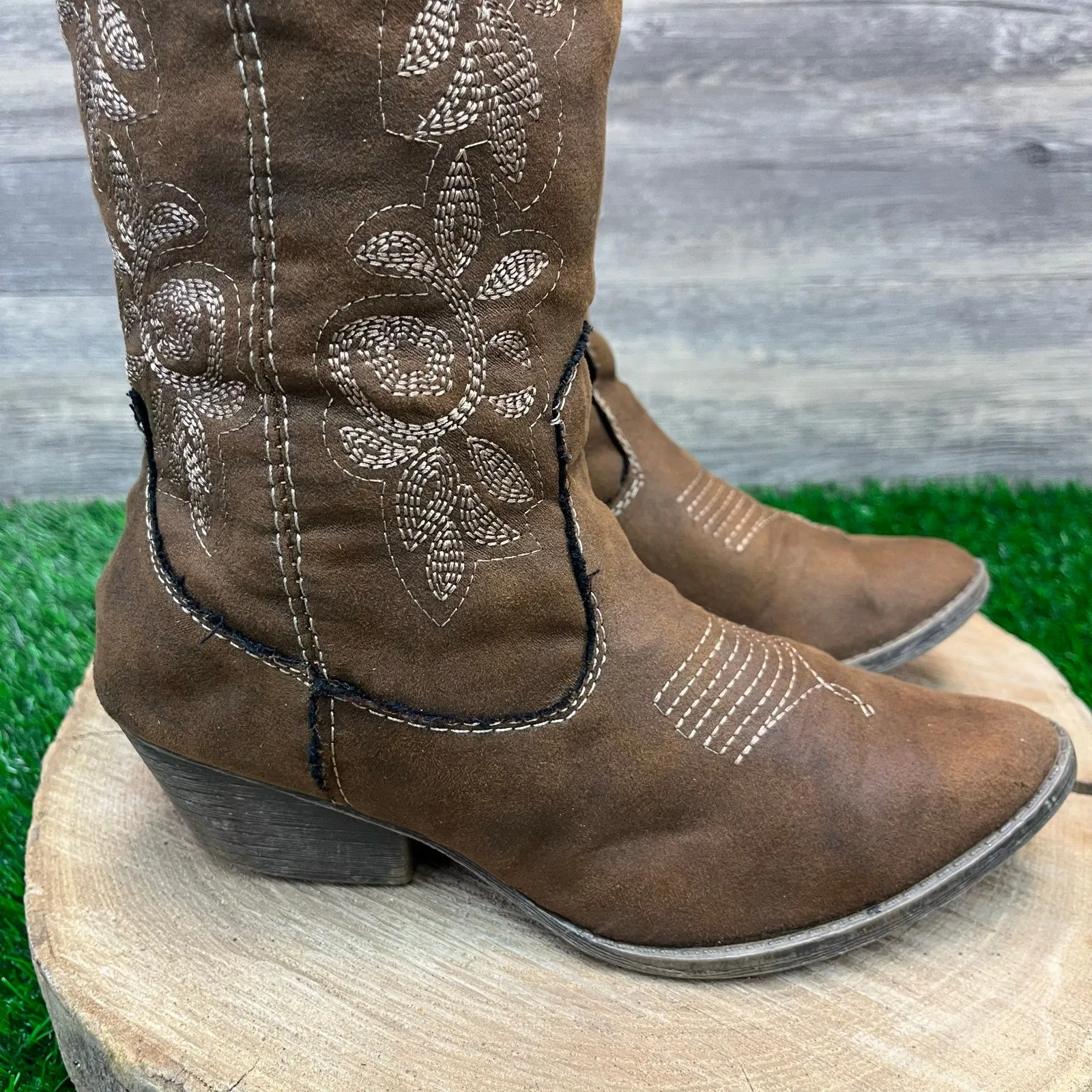 Rampage Women - Size 7.5M - Brown Soft Faux Leather Boots Style 429105