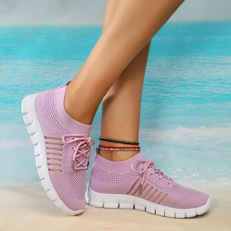 Women's trainers with lightweight soft sole